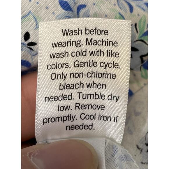 Croft & Barrow Shirt Womens Small Blue White Floral Button Front Long Sleeve - Picture 8 of 10